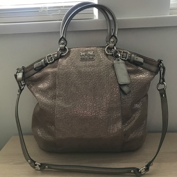 Coach Bag - Picture 3 of 12